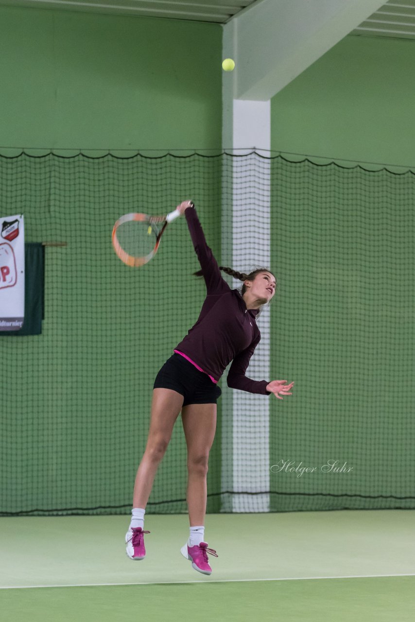 Lieselotte Hartlöhner 562 - Holmer Indoor Cup